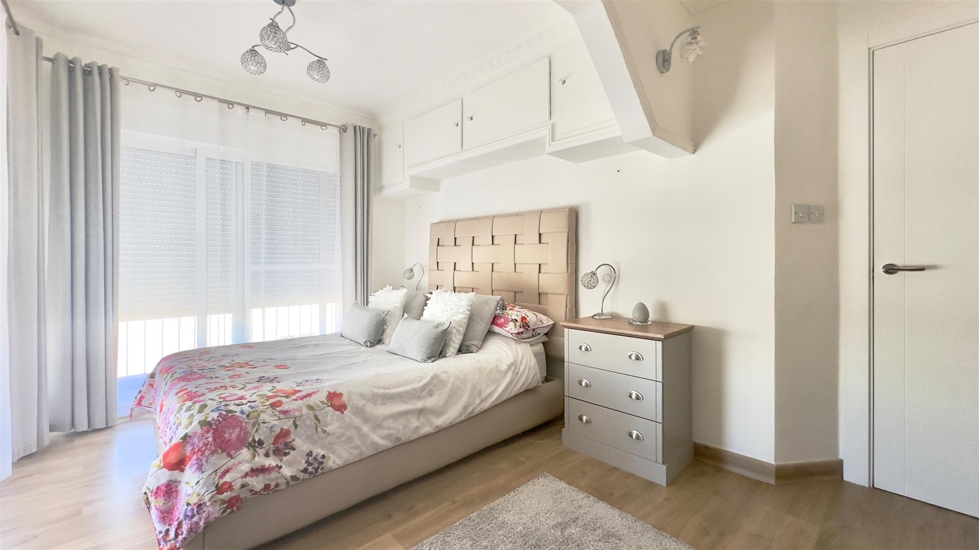 Image of Apartment - 3 Bedrooms - 1 Bathrooms for Sale in Sir William Jackson Grove-Gibraltar, Image 16